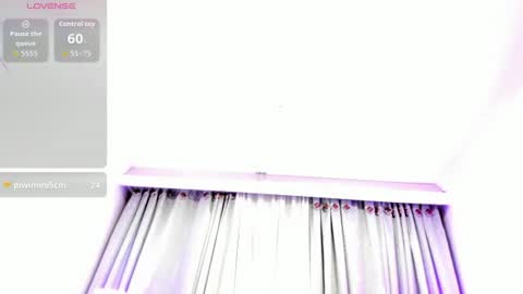 Oriana  online show from 06-11-26, 01:16