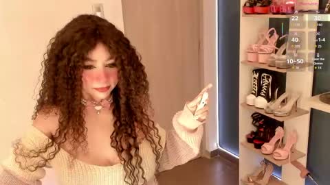 Snapshot of orianna_reed chatting on 06-01-26, 12:23 oriana online show from 06-01-26, 12:23
