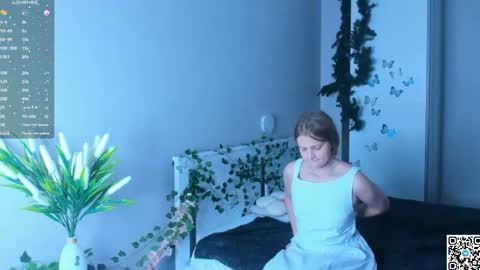 Snapshot of orivienne chatting on 04-26-26, 02:59 Dolores online show from 04-26-26, 02:59