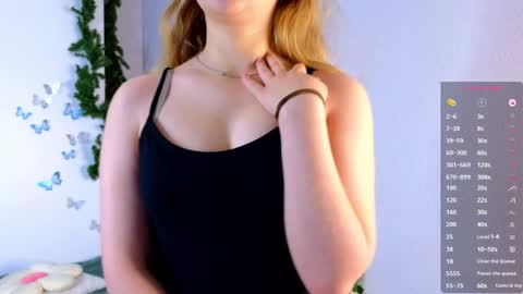Snapshot of orivienne chatting on 06-08-26, 03:12 Dolores online show from 06-08-26, 03:12