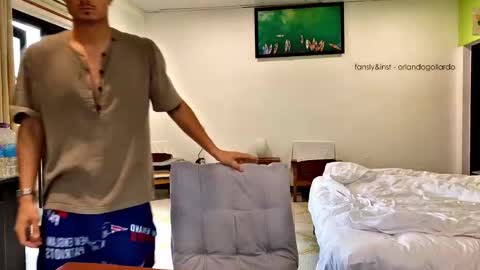 Snapshot of orlando__bloom chatting on 02-02-26, 07:51 Fansly and Instagram - online show from 02-02-26, 07:51