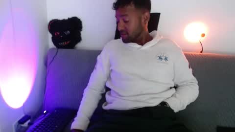 orlando_horny online show from 10-23-25, 01:49