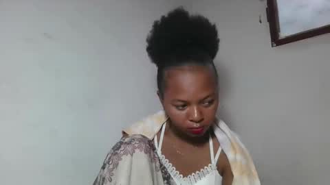 ornellahhh online show from 09-25-25, 03:54