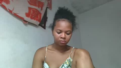 ornellahhh online show from 10-28-25, 01:09