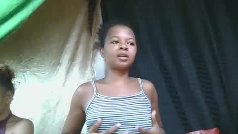 ornellahhh online show from 12-14-25, 08:20