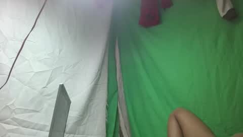 ornellahhh online show from 12-16-25, 01:16