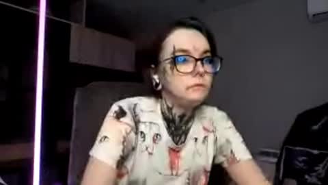 Milana online show from 10-20-25, 09:43