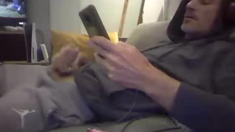 orwel09 online show from 12-20-24, 01:33