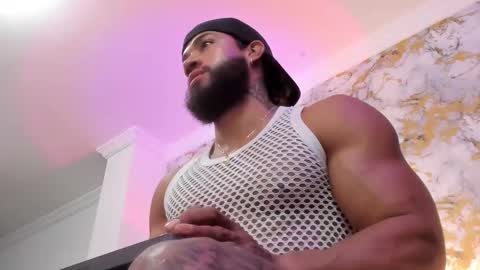 Snapshot of osher_cox chatting on 02-25-25, 02:14 osher_cox online show from 02-25-25, 02:14