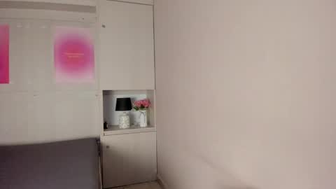 Snapshot of oshun_444 chatting on 04-28-26, 12:10 oshun_444 online show from 04-28-26, 12:10