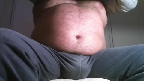 Snapshot of osolicencioso chatting on 05-19-26, 04:41 Oso Licencioso online show from 05-19-26, 04:41