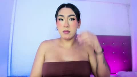 Maria   online show from 12-17-25, 03:01