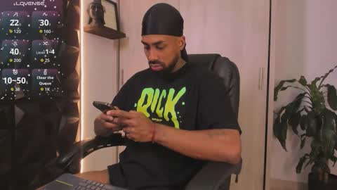 Snapshot of ostin_danielss chatting on 01-11-26, 12:26 Ostin Daniels online show from 01-11-26, 12:26