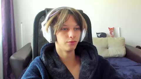 Ostin online show from 10-26-25, 06:30