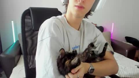 Ostin online show from 02-04-26, 07:36