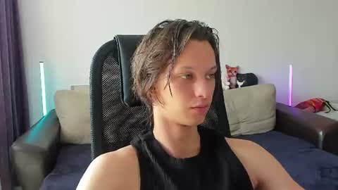 Ostin online show from 06-10-26, 09:52