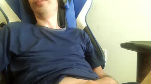 Lucas online show from 01-08-25, 01:20