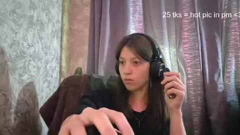Snapshot of oteliabuysse chatting on 07-26-26, 09:27 oteliabuysse online show from 07-26-26, 09:27