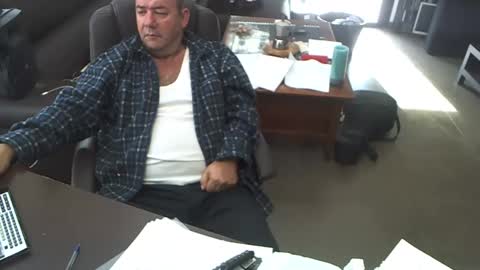 Snapshot of otto_1967 chatting on 01-01-25, 09:17 tato online show from 01-01-25, 09:17