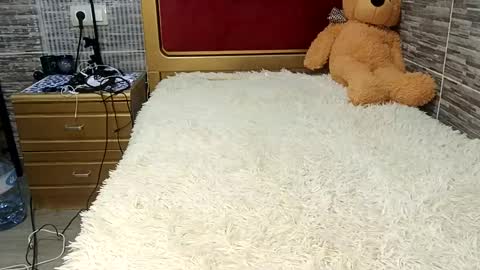 oumaimasoufaine66 online show from 10-10-25, 11:59