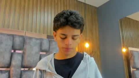 Snapshot of owen__johnson chatting on 04-25-26, 11:24 Owen Johnson online show from 04-25-26, 11:24