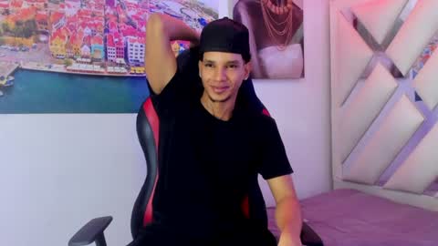 owen blaze online show from 06-13-26, 03:37
