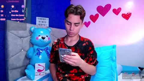 Owen  Independent model  online show from 02-21-25, 05:24