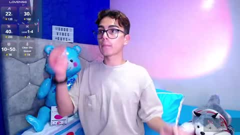 Owen  Independent model  online show from 03-01-25, 06:03