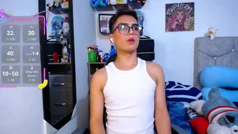 Owen  Independent model  online show from 02-27-26, 07:41