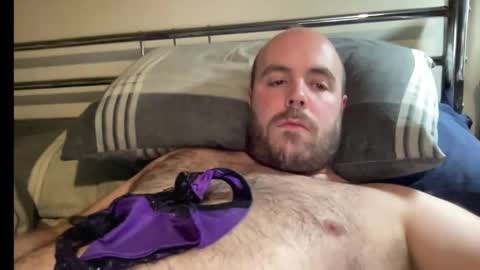 Owen2022 online show from 12-20-24, 06:13