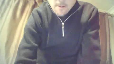 Snapshot of ownerofdogs chatting on 06-11-26, 12:43 ownerofdogs online show from 06-11-26, 12:43