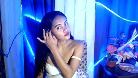 oxana_wetpussy online show from 07-16-26, 06:52