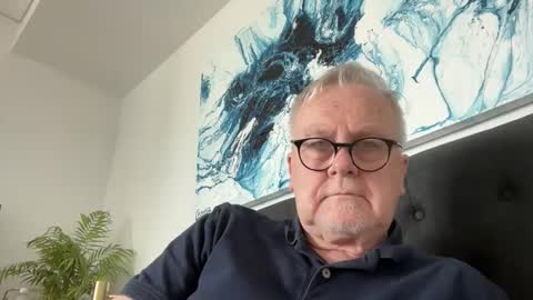 Snapshot of ozhairybearxxxx chatting on 10-20-25, 04:35 ozhairybearxxxx online show from 10-20-25, 04:35