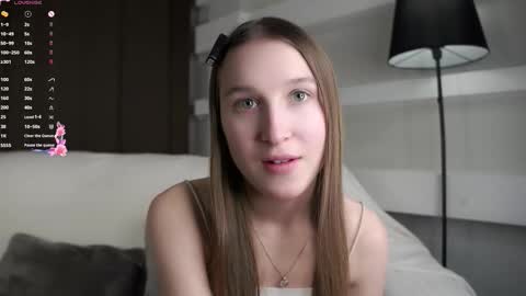 Caroline or just Lina online show from 12-17-25, 01:33