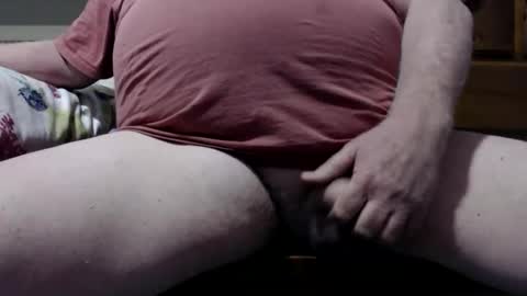 ozziebloke01 online show from 02-03-26, 07:24