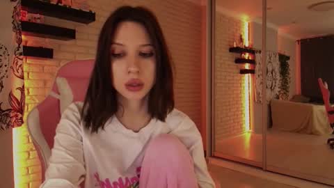 Alice online show from 12-11-24, 05:59