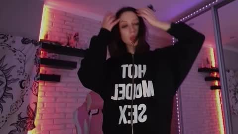 Alice online show from 12-12-24, 08:10