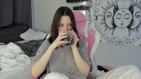 Alice online show from 03-12-25, 12:10