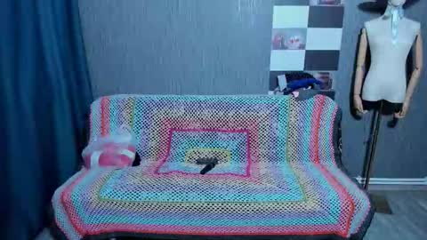 Ella online show from 11-05-25, 06:57