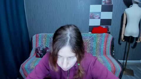 Ella online show from 11-16-25, 07:14