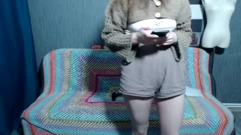 Ella online show from 03-22-26, 05:33