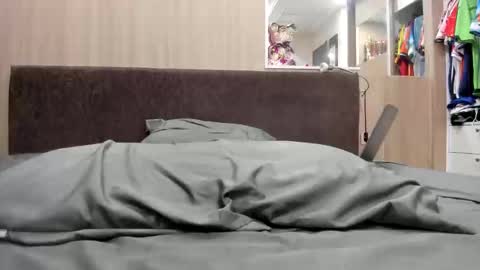 Snapshot of pablo_feet chatting on 01-27-25, 04:11 Paolo 187 84 online show from 01-27-25, 04:11