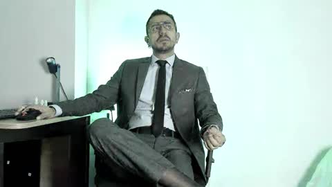 Snapshot of pablo_rincon95 chatting on 12-24-24, 11:28 pablo rincon95 online show from 12-24-24, 11:28