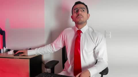 Snapshot of pablo_rincon95 chatting on 02-14-25, 11:10 pablo rincon95 online show from 02-14-25, 11:10