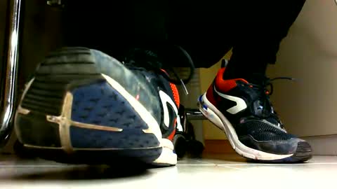 Snapshot of pablomenesssl chatting on 12-30-24, 03:57 Pablo Meness online show from 12-30-24, 03:57