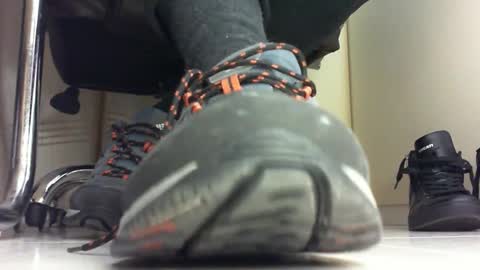 Snapshot of pablomenesssl chatting on 01-16-25, 09:30 Pablo Meness online show from 01-16-25, 09:30