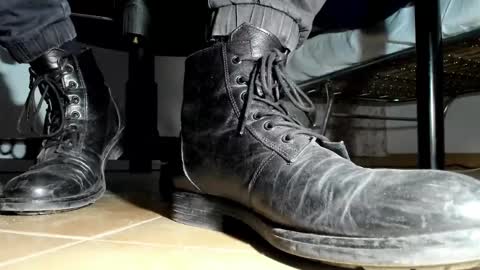 Snapshot of pablomenesssl chatting on 11-03-25, 04:30 Pablo Meness online show from 11-03-25, 04:30