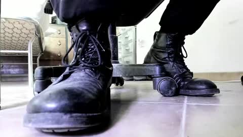 Pablo Meness online show from 05-01-26, 09:47