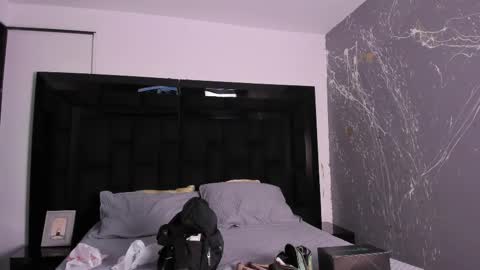 Paige online show from 02-22-25, 04:40