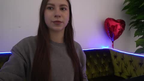 Paige online show from 02-19-25, 06:44